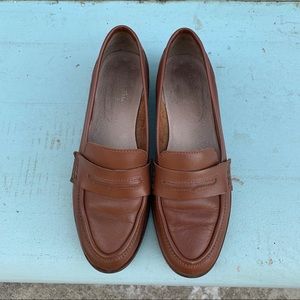 Seychelles Tigers Eye Loafers in Whiskey Sz 7.5